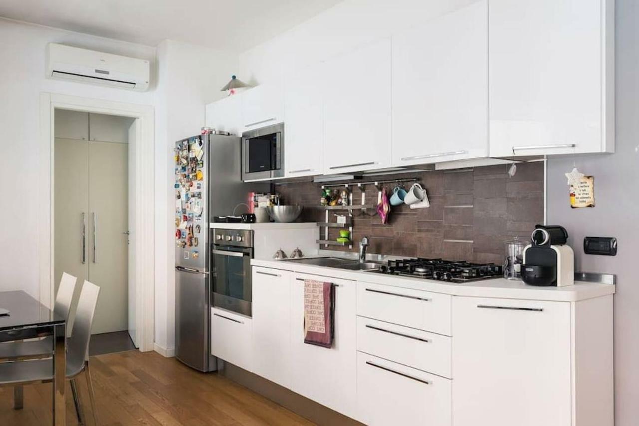 Delizioso Bilocale In Bocconi - Porta Romana Milano Exteriör bild