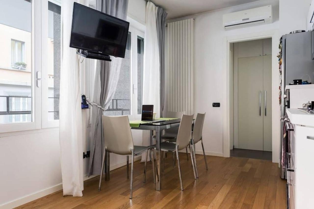 Delizioso Bilocale In Bocconi - Porta Romana Milano Exteriör bild